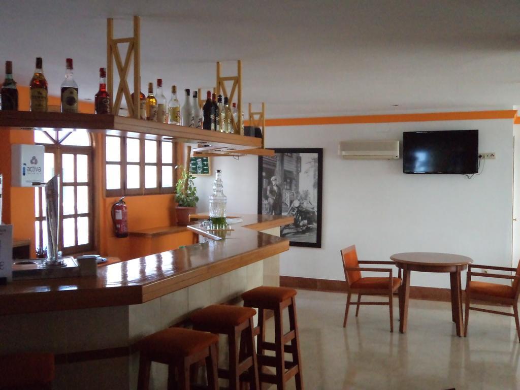 Casthotels Leblon El Arenal  Ngoại thất bức ảnh